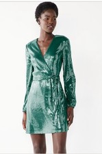Green Nine West  Sequence Dress with 3 quarter length sleeves