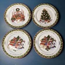 International China -Christmas Story- 4 Dessert/Salad Plate-w/ 2 Plates Repeated