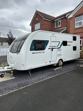 Swift Sprite Major 6 SR 2018 Fixed Bunk Beds