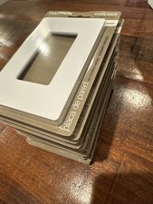 Lot of 14 CW-1-WH LUTRON CLARO WHITE GLOSS FINISH WALL PLATE Light Switch Claro