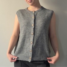 H M Gray Sleeveless Gold Button-Up Sweater Vest Academia Preppy Business Casual