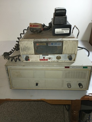 Vintage Motorola Desktop Base Station Two way radio, Radio unit, Phone, Manuals - 第 1/24 張圖片