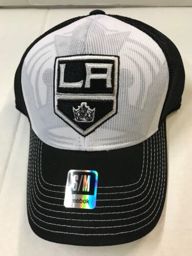 LA Kings NHL Reebok Structured Flex Hat  Size Small/Medium - Picture 1 of 2