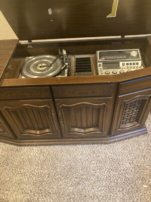 ラジオ・コンポ Vintage Memtek MAP-2100Sony Vintage Magnavox Stereo Console - Radio, Record Player, 8-Track