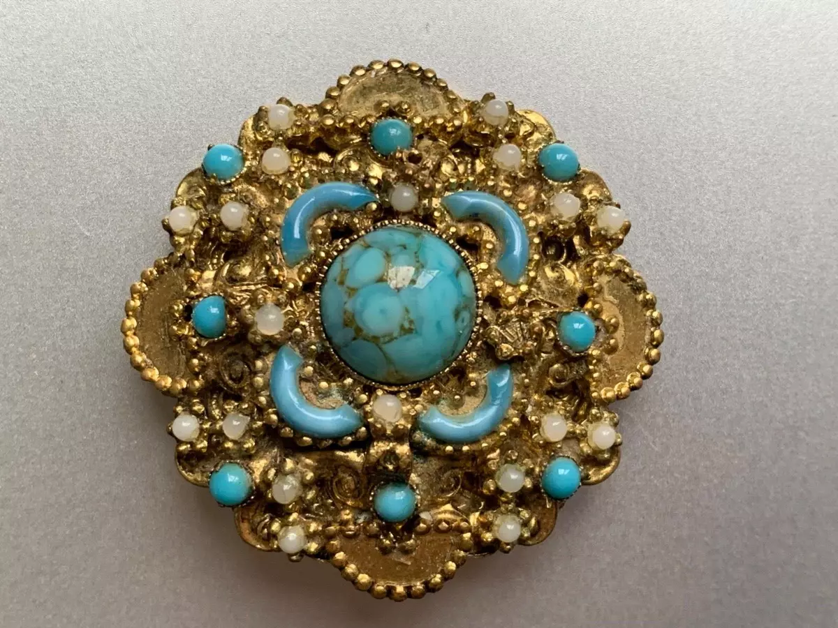 Victorian brooch outlet