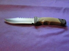 RITE EDGE 9 1/4" TREE BARK SAWBACK  HUNTING KNIFE 5" B/G  HANDLE RUBBER GRIP