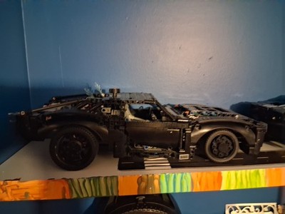 LEGO TECHNIC: THE BATMAN - BATMOBILE (42127)