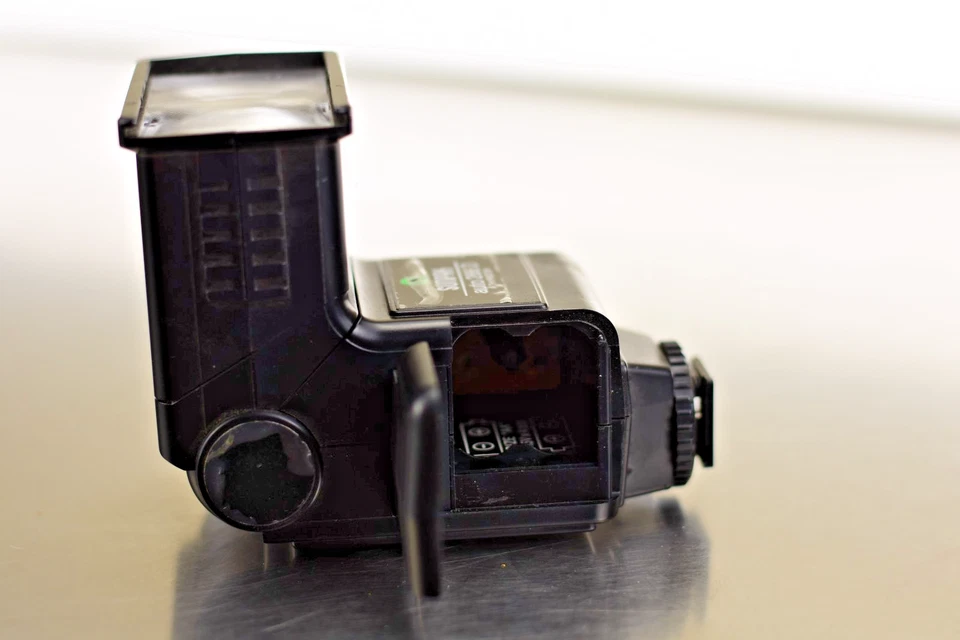 Flash tiristor Sunpak Auto 266D para cámaras Minolta Ricoh - sin probar - Japón Foto 4 de 4