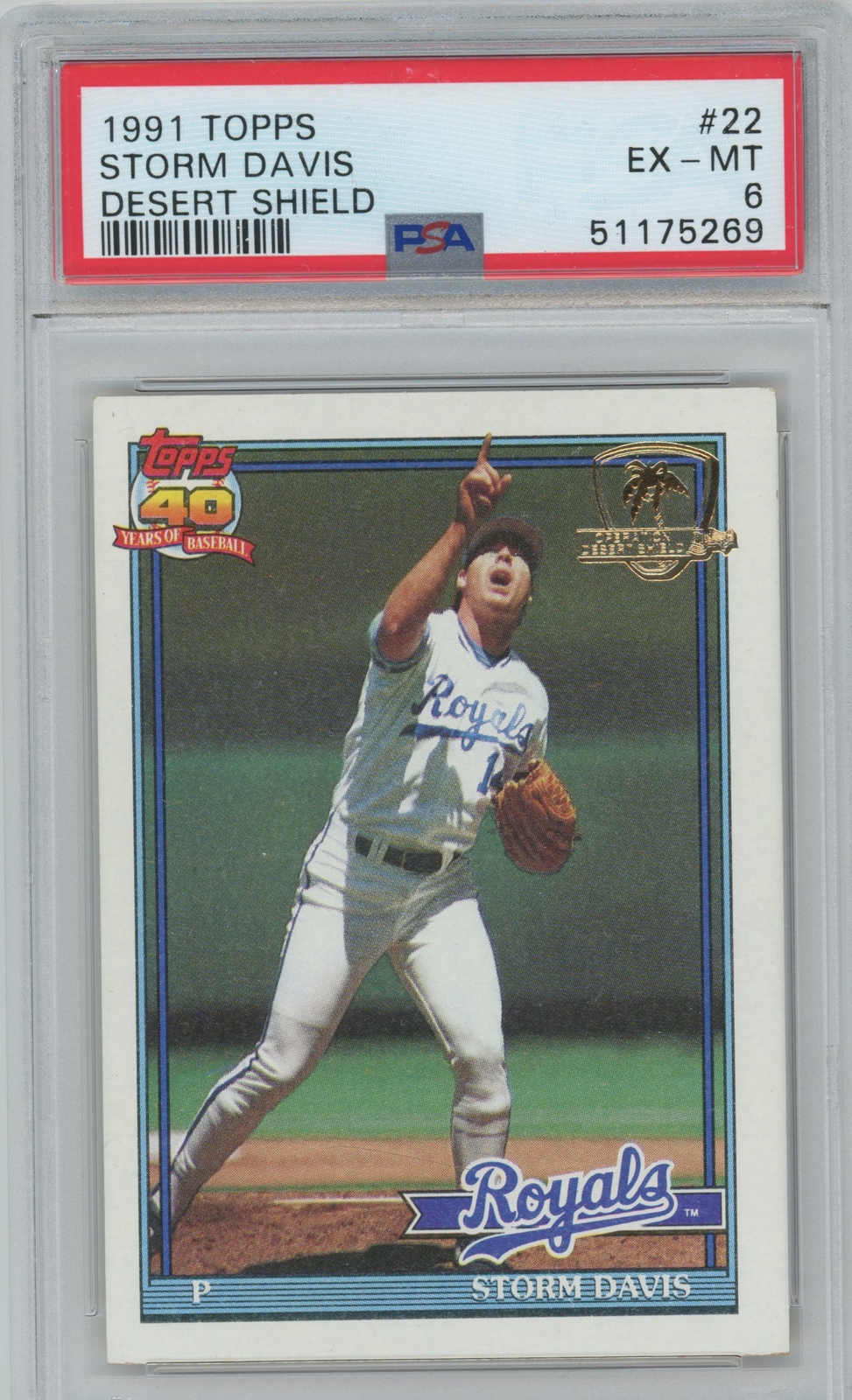 1991 Topps Desert Shield #22 Storm Davis PSA 6
