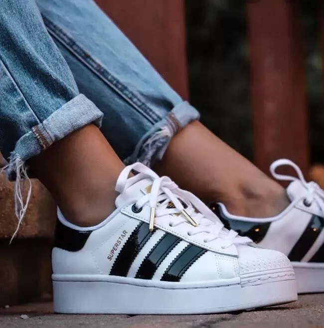 black adidas superstar womens