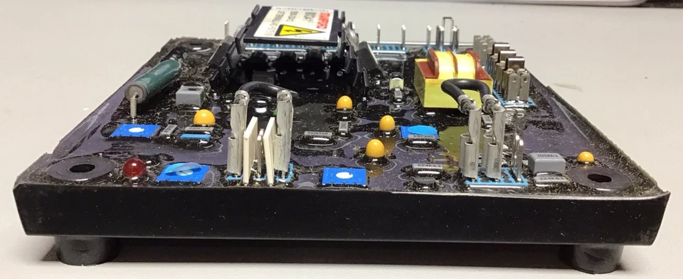 Genuine Cummins 0305-0846 Generator Voltage Regulator MX341 (B28) - Image 3 of 4