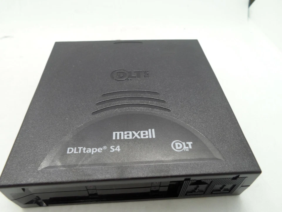One Time Used Maxell DLTtape S4 DLTS4 184030 Tape Data Cartridge 1.6TB DLT-S4 - Image 4 of 4