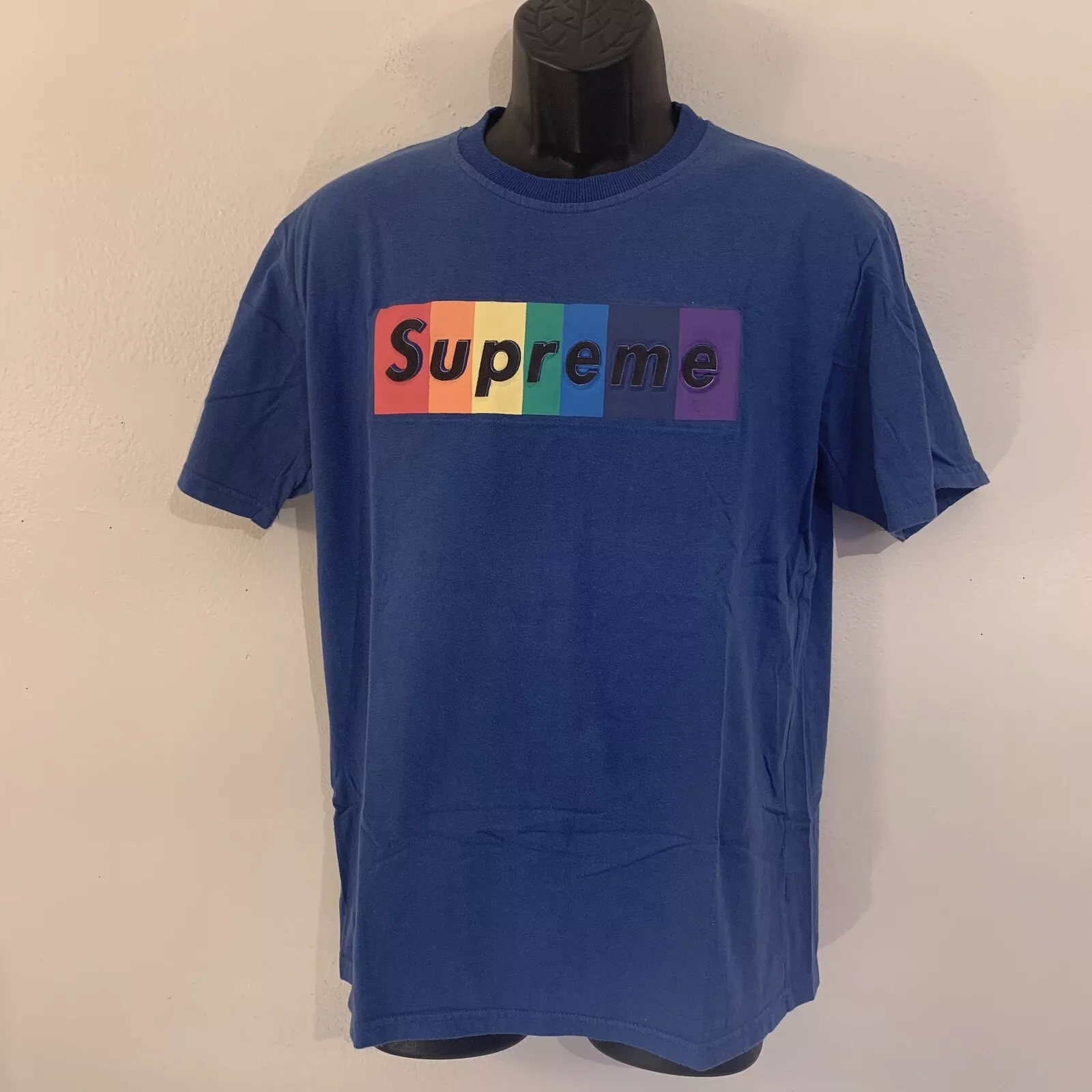 T shirt Supreme en relief XL coupe moulante RARE épuisé design AUTHENTIQUE
