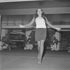 Vintage UNIDENTIFIED MODEL Original B&W 120 Film Negative