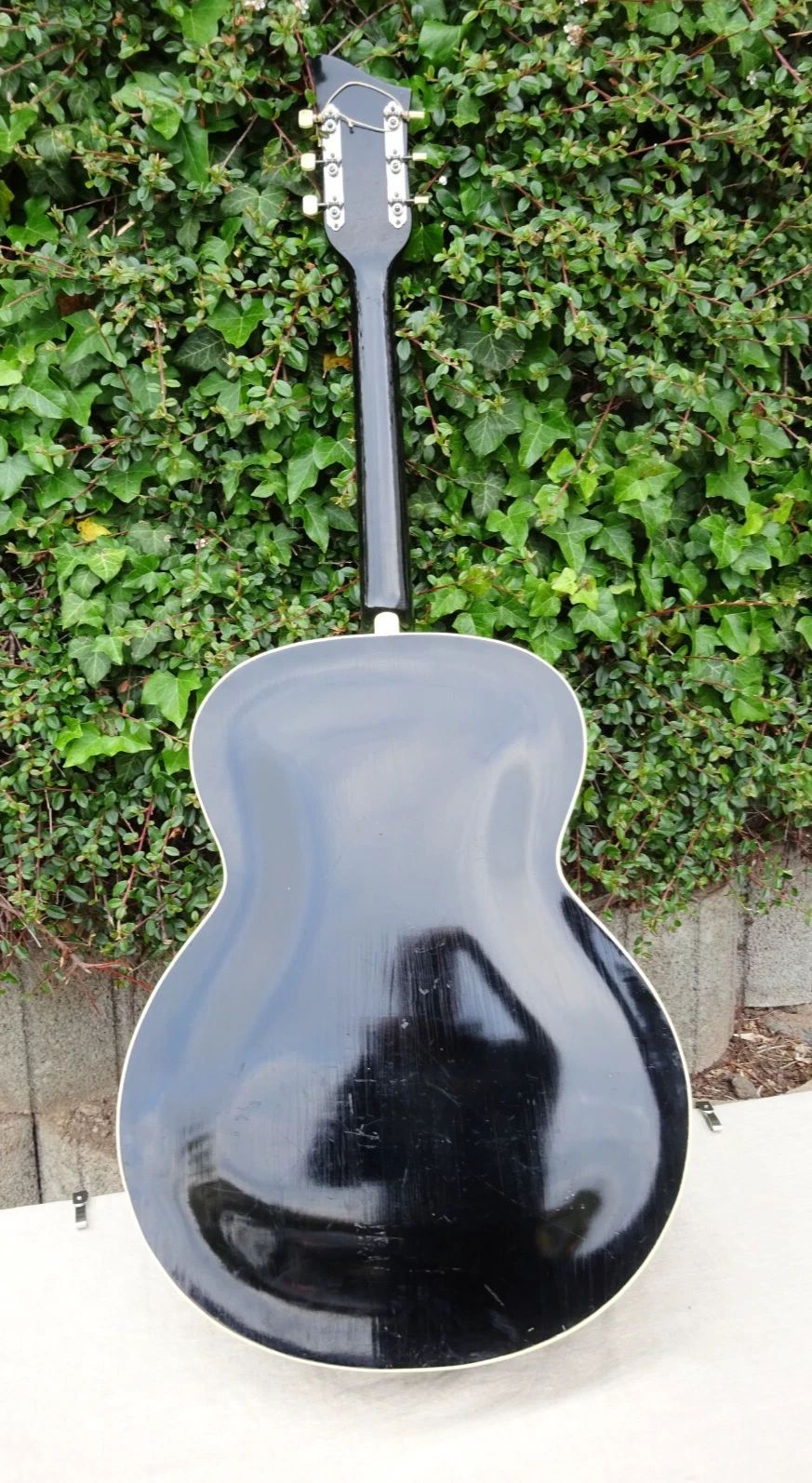 Picture 4 of 10
