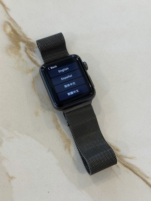 Apple Watch Series 3 42mm Black/Gray WR-50M Smart Watch Aluminum Case