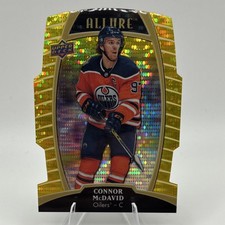 Connor McDavid -Oilers Allure Hockey-Upper Deck -2020 -yellow Taxi-1 Mint