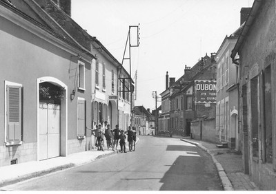YONNE LIGNY LE CHATEL rue du carouge (cpsm)