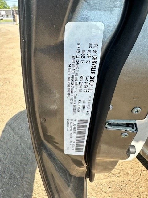 Trunk/Hatch/Tailgate Without Illuminated Surround Fits 13-16 DART 214995 - Изображение 4 из 4