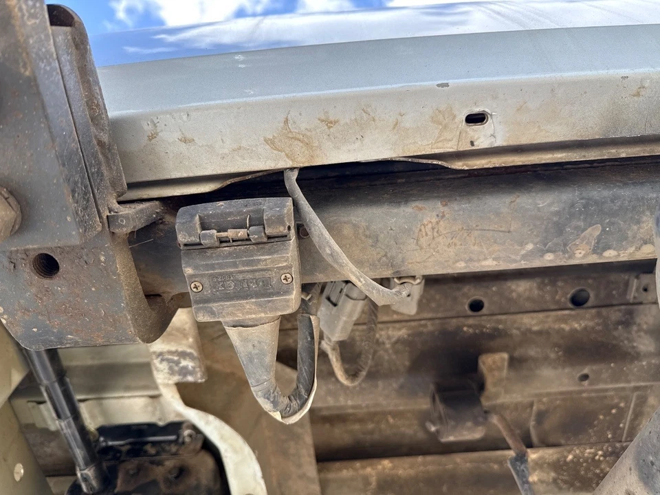 Ford Falcon 2001 AU XR6 Series 2 Ute Flat Tongue Towbar Kit - image 4 of 4