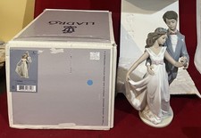 ROMANTIC LLADRO 7642 " NOW AND FOREVER " EXCELLENT/MINT-RETIRED w/ORIGINAL BOX
