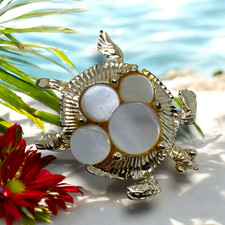 Vintage 1960's Sea Turtle Terrapin Scatter Pin Mini Brooch MOP Shell Mid Century
