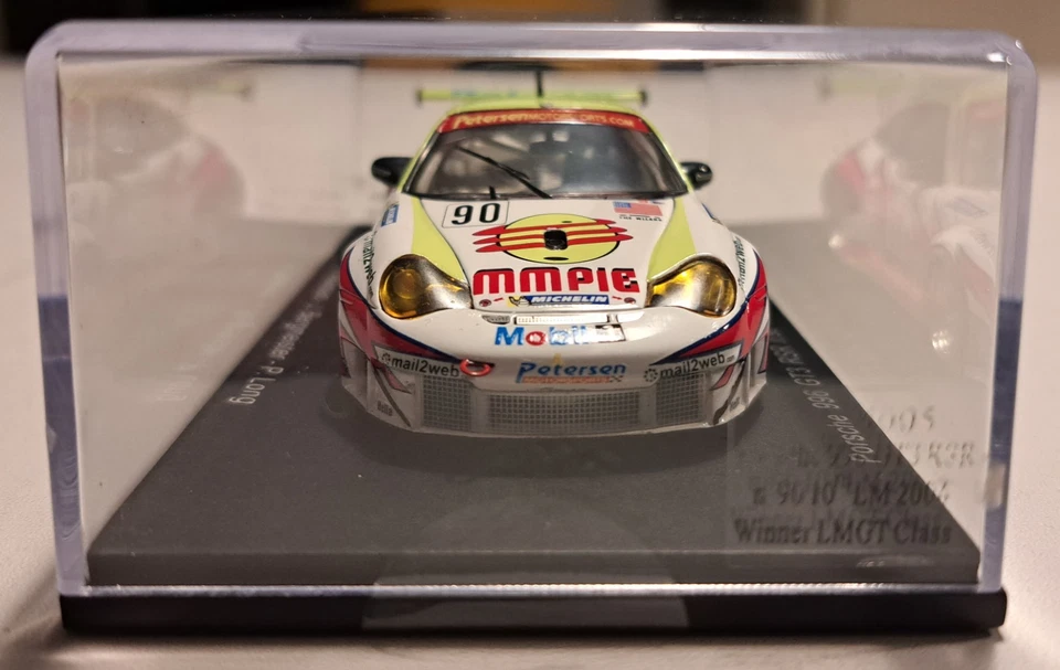 Porsche 911 GT3 RS winner GT LM 24H du Mans 2004 Spark 1/43 BAM005 - Photo 4/4
