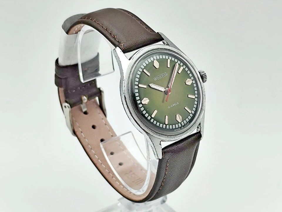 Reloj Pulsera Mecánico WOSTOK 2209 Vintage 18 Joyas Vostok URSS Reloj Reparado Foto 3 de 4