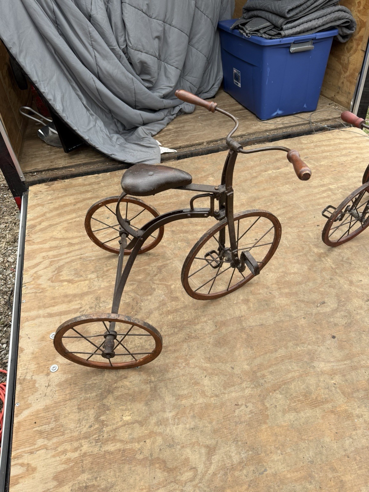(Used) 20” 1800's antique tricycle (175.00 USD) (Used) 20” 1800's antique tricycle (175.00 USD)