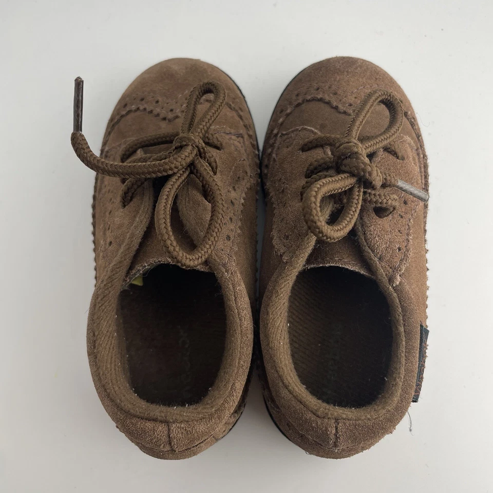 Zapatos de vestir Oxford de gamuza marrón WEEBOK by REEBOK para bebé niño talla 7,5 M Foto 4 de 4