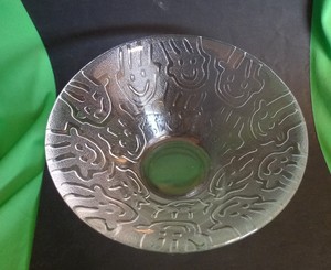 Vintage-Sweden-Studio-Art-Glass-Crystal-ORREFORS-bowl-Happy-Matti-Rytkonen-decor