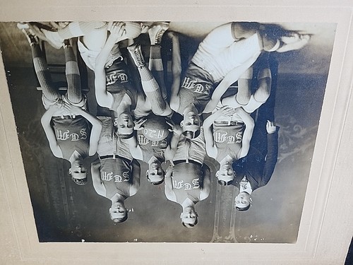 VINTAGE BASKETBALL CABINET 1919-20 GENUINE AUTHENTIC APROX 12X14 NBA RARE *TPHLC - Imagen 22 de 24