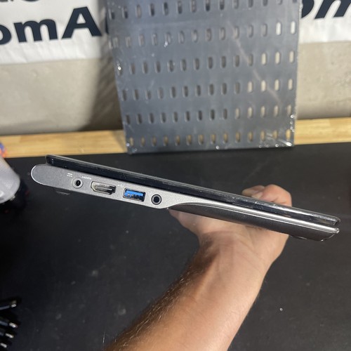 Acer Chromebook C720 Series ZHN Black Gray 11.6" Intel Celeron Processor WORKS! - Picture 6 of 11