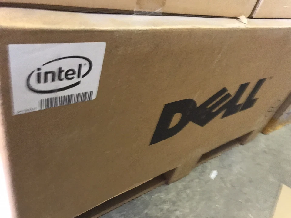 Servidor Dell PowerEdge R900 4x Xeon Quad E7310 1,60 GHz 64 GB 2x 73 GB NUEVO sellado Foto 2 de 4