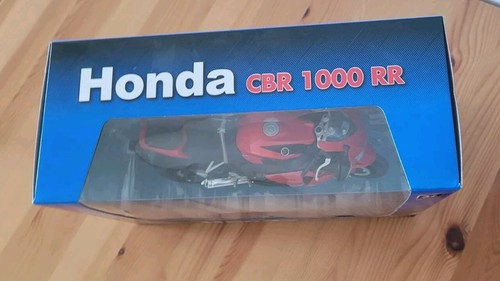 NEW Welly Honda CBR1000RR Die Cast Model Motorcycle Red 1:10 3+ Sealed Free Post - Picture 5 of 6
