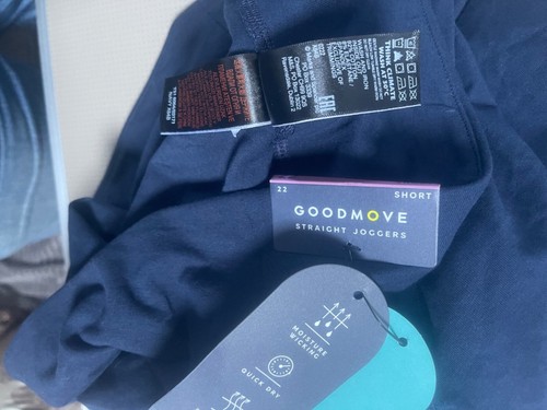 BNWT M&S GOODMOVE STRAIGHT JOGGERS SIZE 22 Short Length - Picture 7 of 7