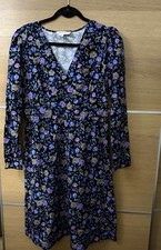 Finery John Lewis Size 10 Black Purple Blue Floral Pattern Tea Dress V Neck BE6