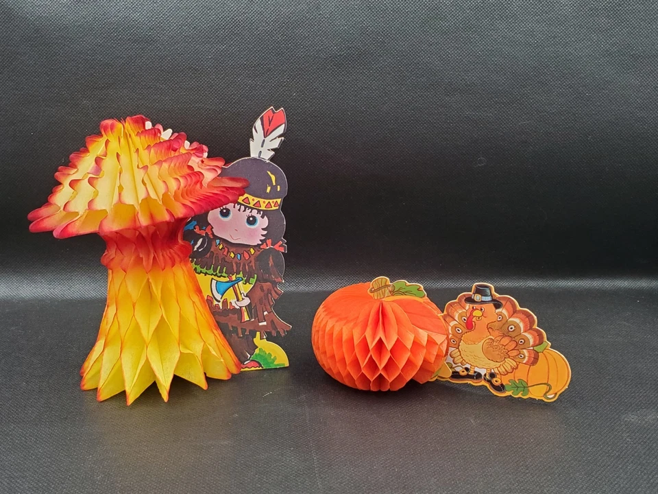 Thanksgiving N. American Turkey Honeycomb Table Fall Decorations Beistle ✨️ Vtg - Image 2 of 4