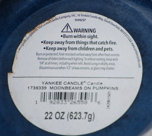 "Moonbeams on Pumpkins" 22oz. Yankee Candle Scented Jar Candle - Picture 10 of 10