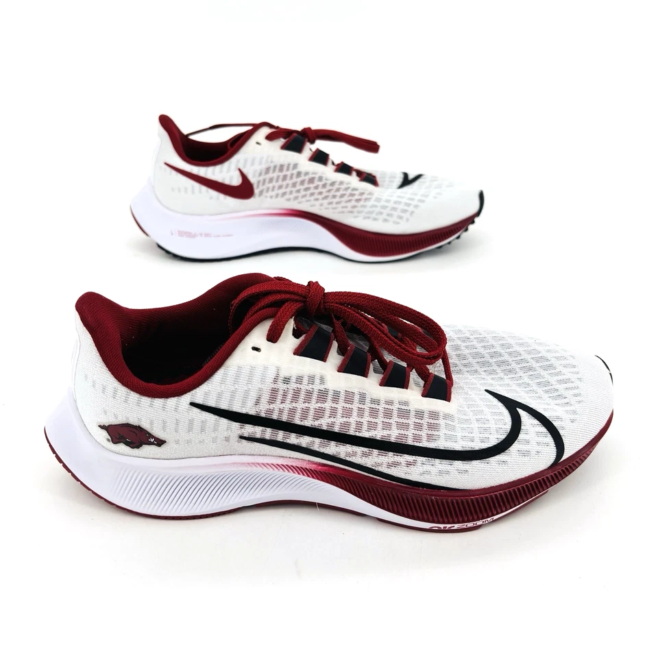 Womens 8 (Youth/Men 6.5) Nike Arkansas Razorbacks Air Zoom Pegasus 37 CZ5379-100 - Image 4 of 4