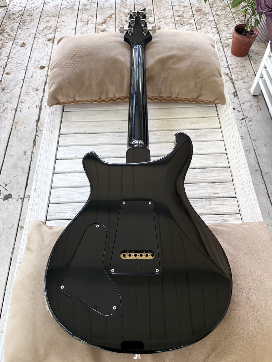 PRS Custom 22 - 10 Top - Black Charcoal Burst Electric PRS Custom 22 - 10 Top - Black Charcoal Burst Electric