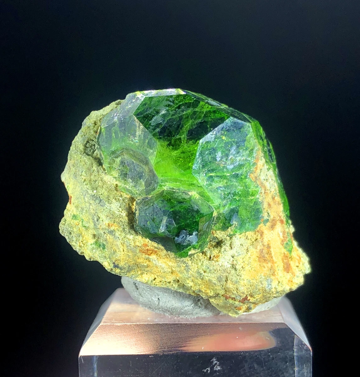 Demantoid garnet for sale sale