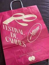 FESTIVAL DE CANNES 2025 🎬: SAC VIDE OFFICIEL, SUPERBE TEINTE PÊCHE DE VIGNE 🍑