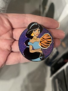 Jasmine With Rajah Cotton Candy Fantasy Pin Limited Edition