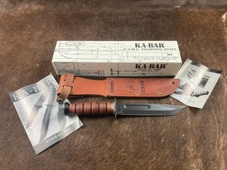 2001 Ka Bar USMC Pearl Harbor 60th Anniversary Fighting Knife & Original Box