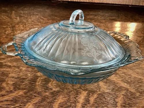 RARE Ice Blue Mayfair Open Rose Depression Glass Covered Casserole Dish & Lid