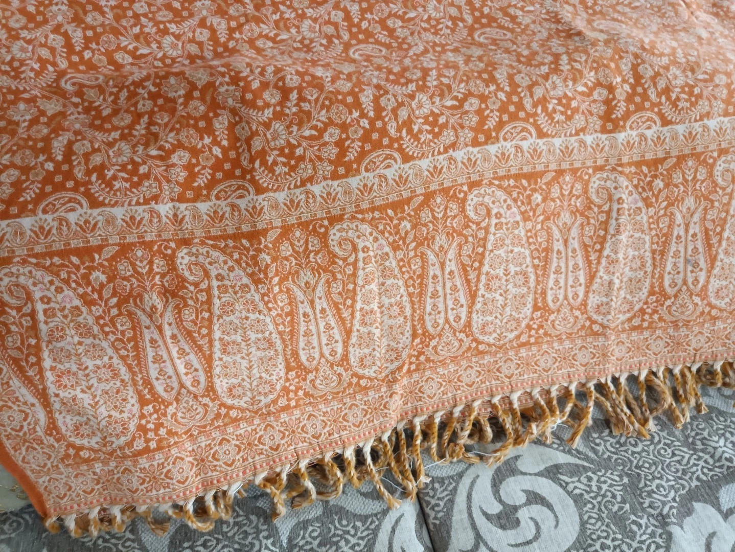 PUMPKIN Large Yak Wool Shawl Himalayan made Soft Warm Throw Blanket Unisex
Opens in a new window or