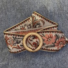 Vintage 80  s Floral Tapestry Belt