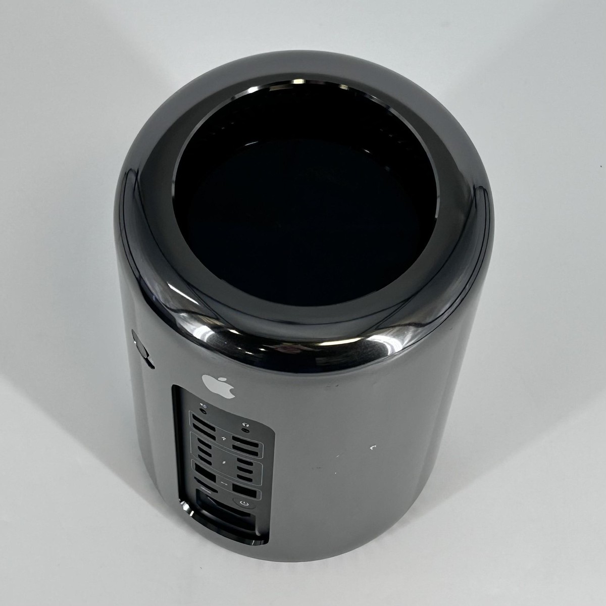 Mac Pro Black Late 2013 3.7GHz Quad-Core Intel Xeon E5 FirePro