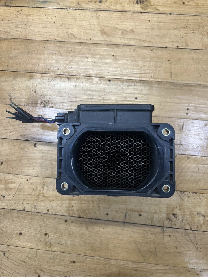 Mitsubishi Evo 8 OEM MAF 399. E5T08073 DSM ECLIPSE GARRA EAGLE 2.0 Foto 2 de 4